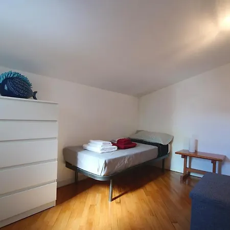 Design In Center With Terrace